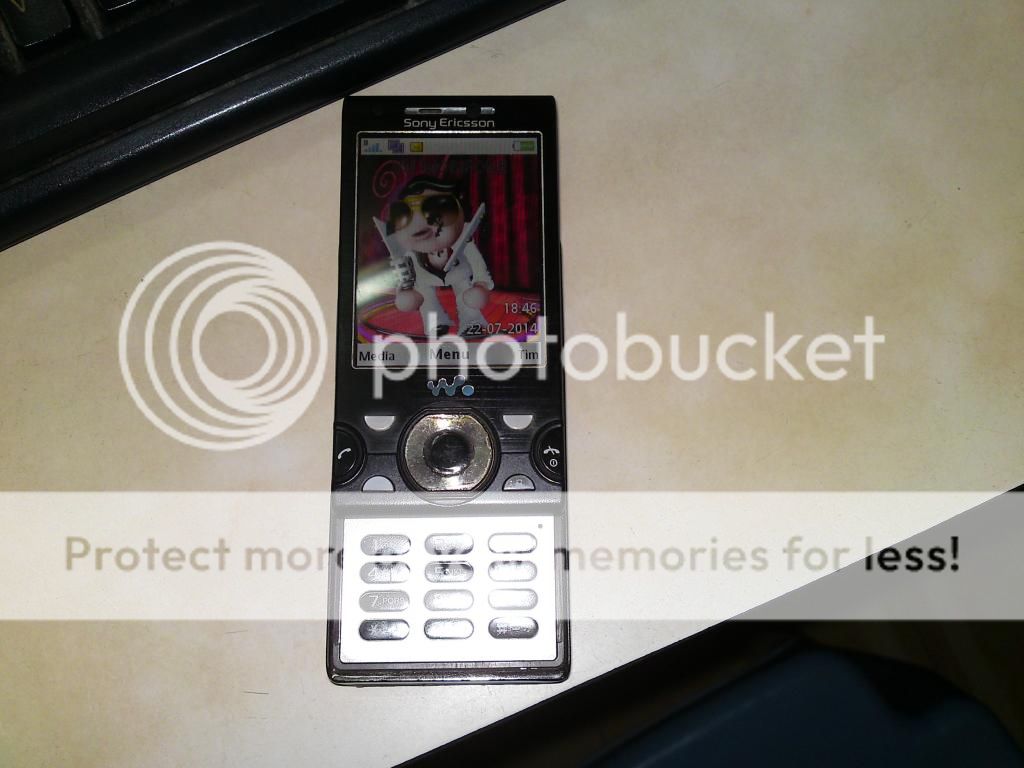 TP-HCM- Bán Sony xperia z và nokia 808