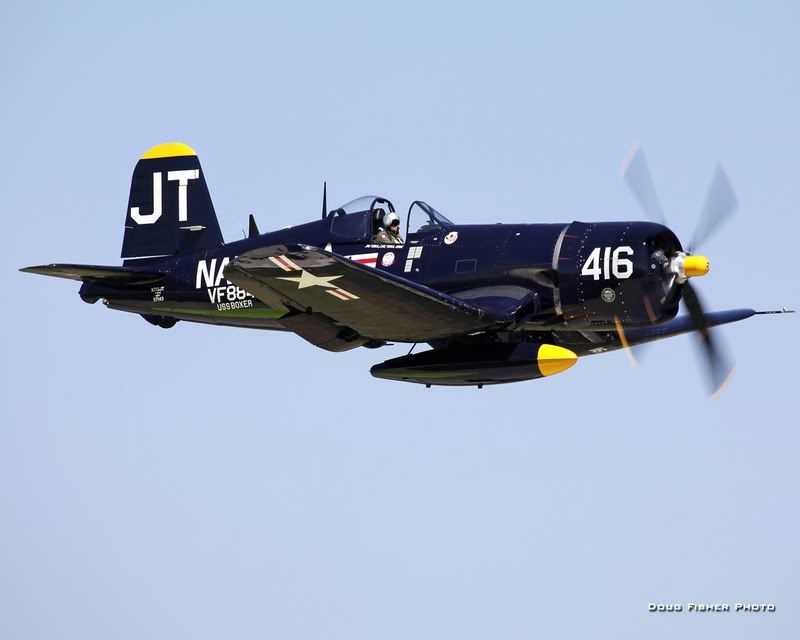 Chance-Vought-F4U-4-Corsair.jpg