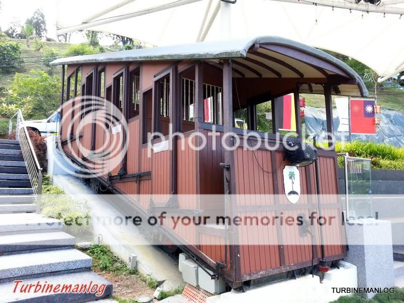 1 st generation of funicular train